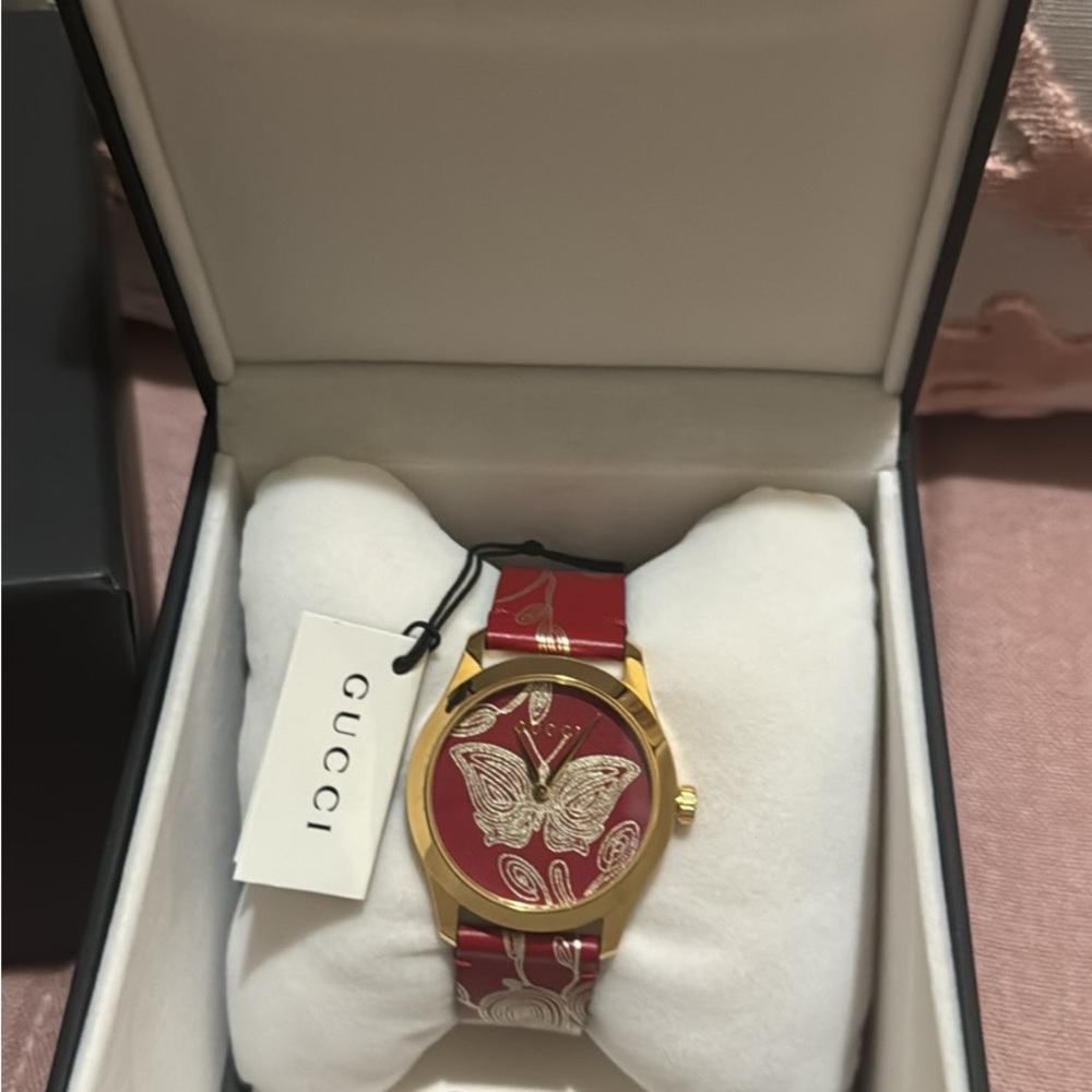 Gucci Women's Watch in Red and Gold with Butterfly Design